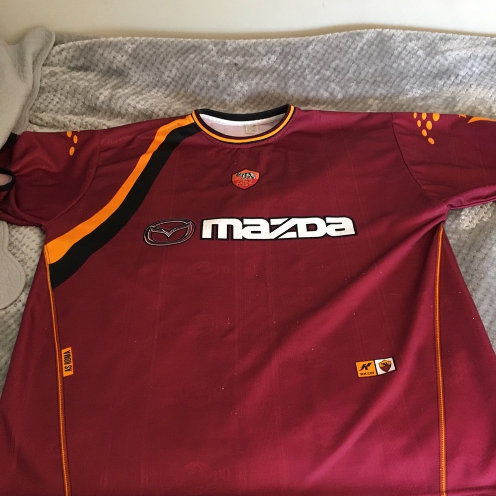 AS Roma soccer shirt. Large. Maroon type color
